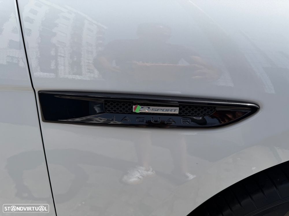 Jaguar F-Pace 20d Aut. R-Sport - 55
