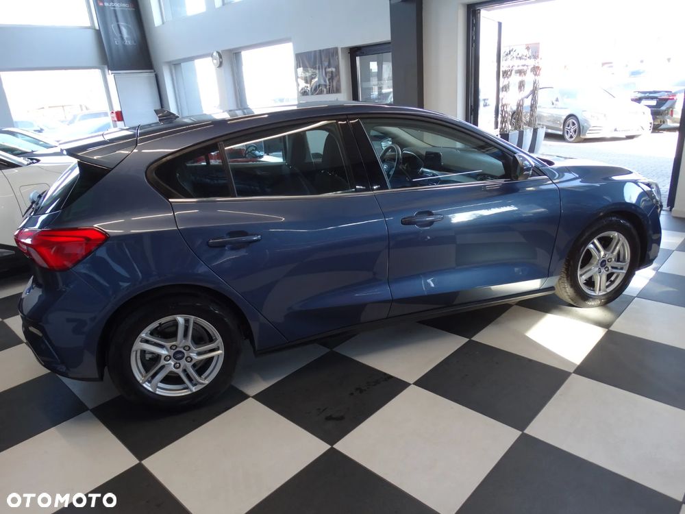 Ford Focus 1.0 EcoBoost SYNC Edition ASS PowerShift - 3