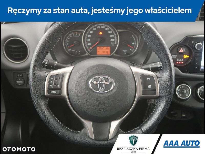 Toyota Yaris - 16