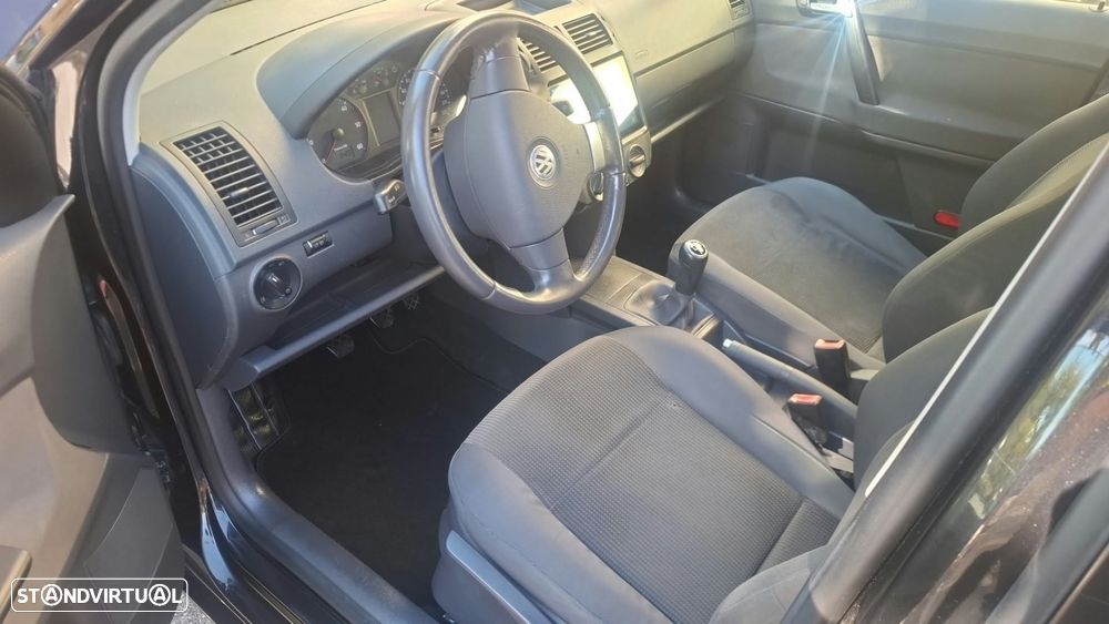 VW Polo 1.4 TDi Confortline - 11