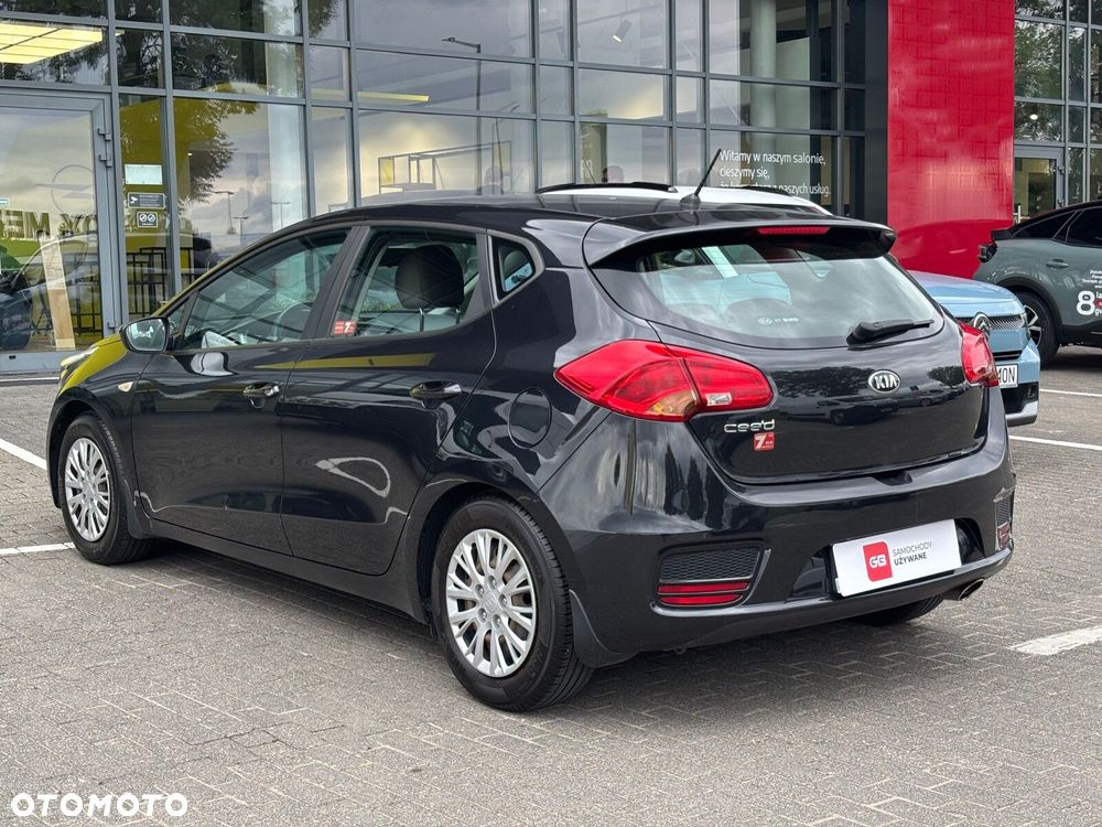 Kia Ceed 1.4 M - 8