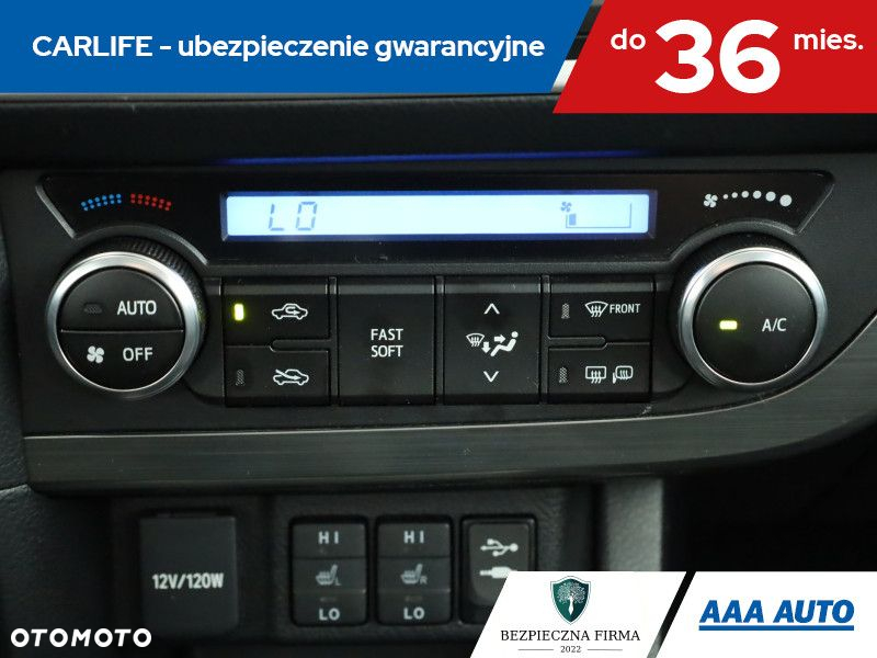 Toyota Auris - 18