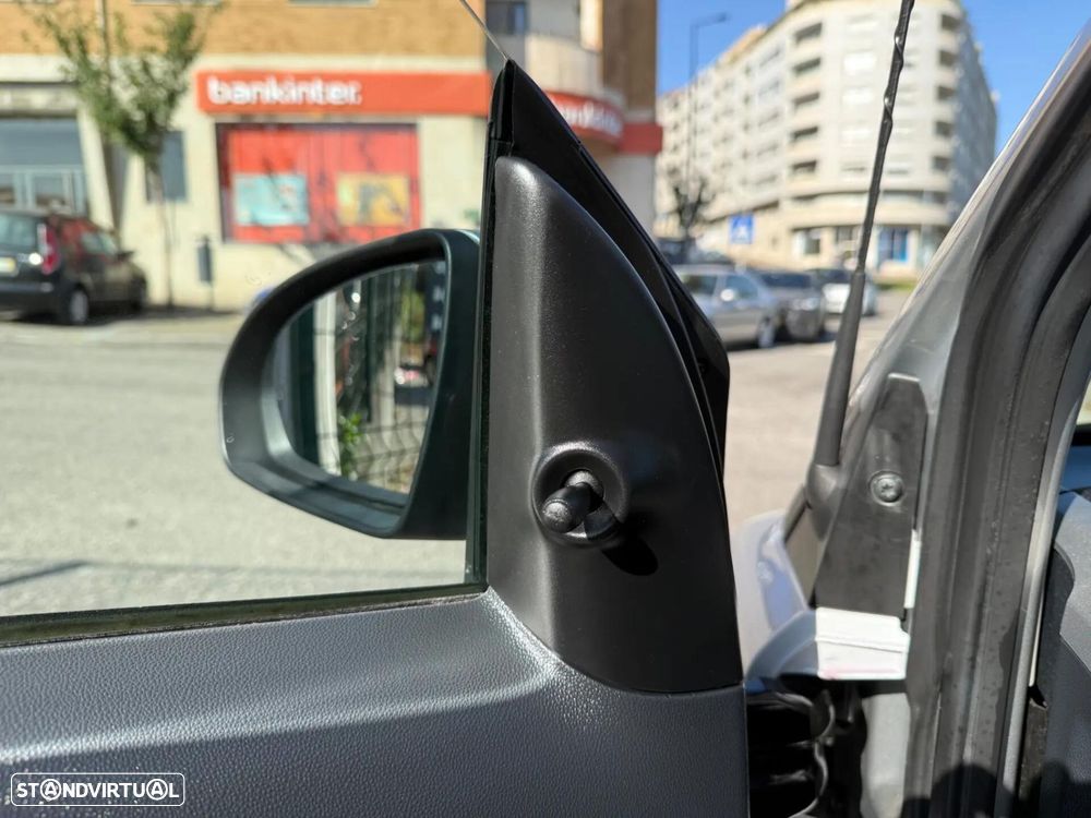Smart ForTwo Coupé 1.0 mhd Passion 71 Softouch - 25