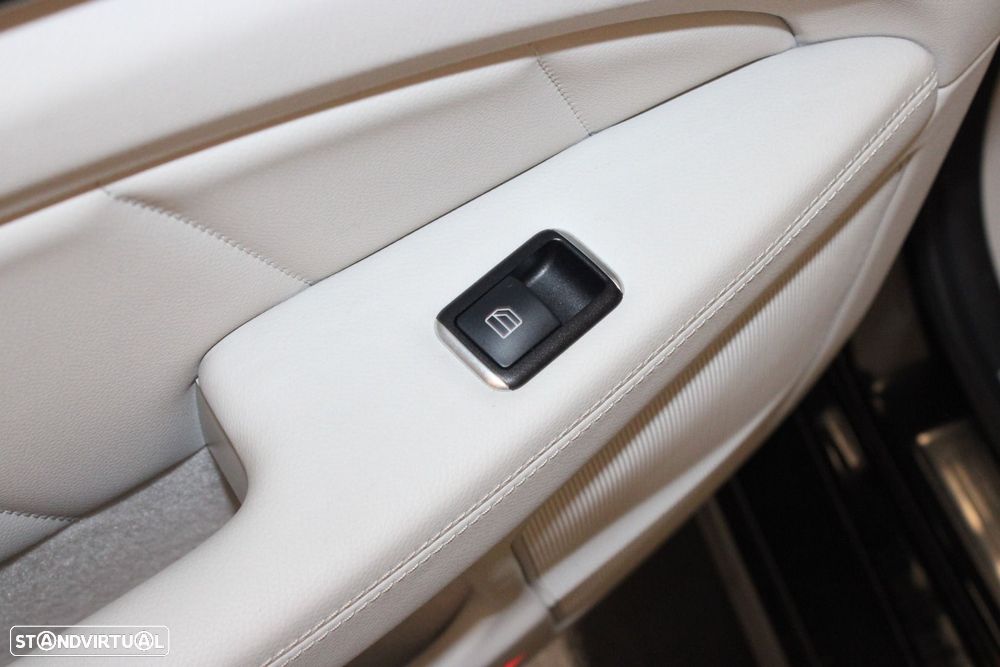 Mercedes-Benz CLS 250 - 40