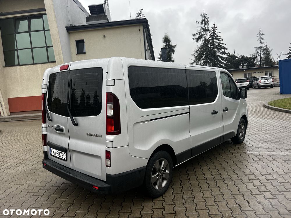 Renault Trafic 2016 photo 4