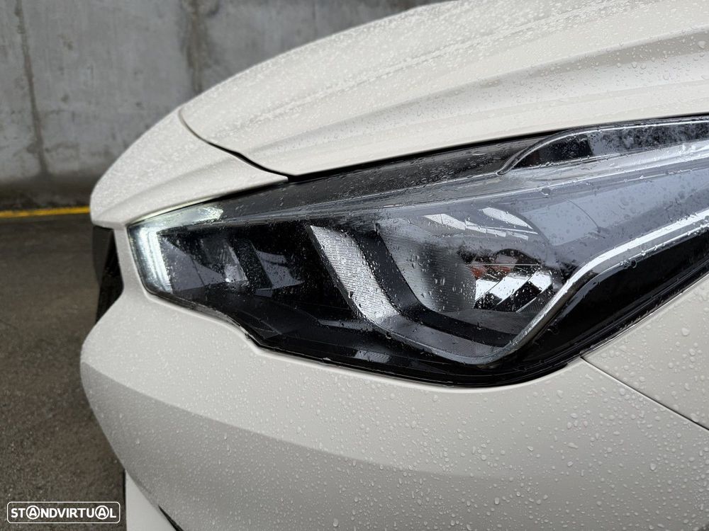 Nissan Micra 0.9 IG-T Tekna Silver Feel S/S - 10