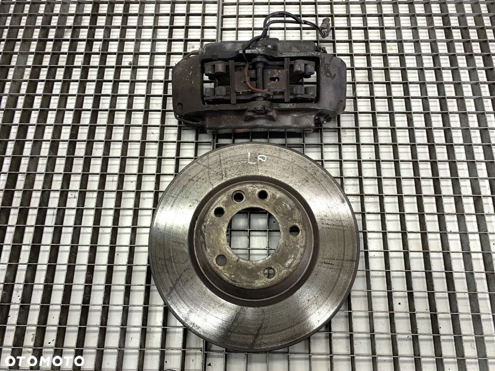 ZACISKI PRZÓD KOMPLET SWAP ZR/ZL 18  AUDI Q7 (4LB) 2006 - 2016 4.2 TDI quattro 240 kW [326 KM] olej - 4