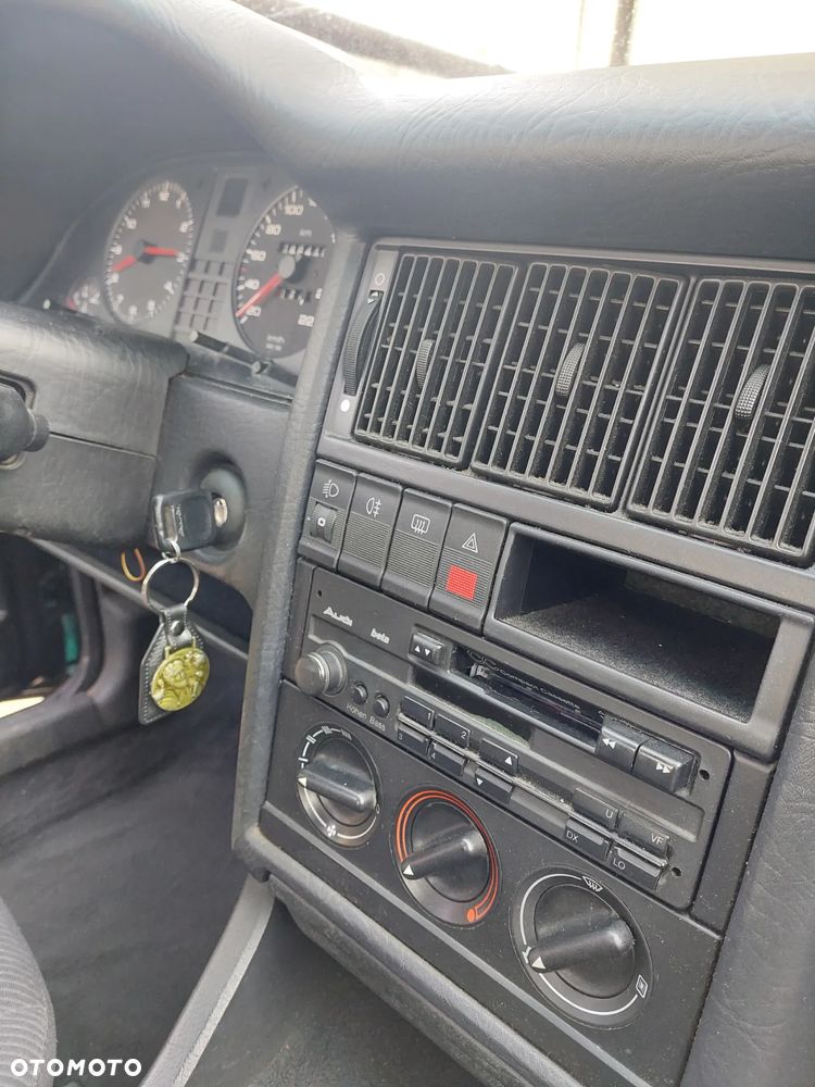 Audi 80 2.0 E - 24