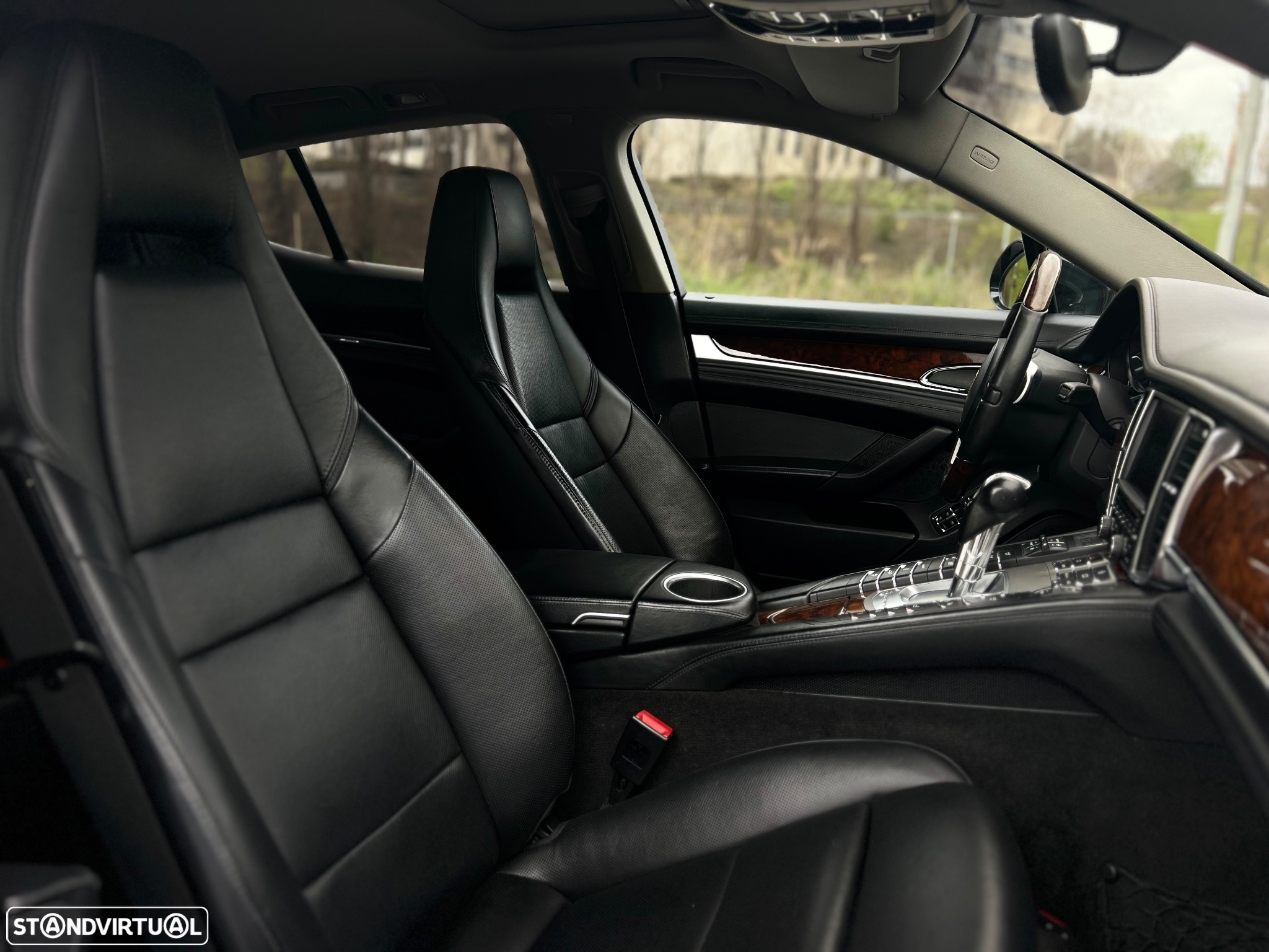 Porsche Panamera Diesel Platinum Edition - 28