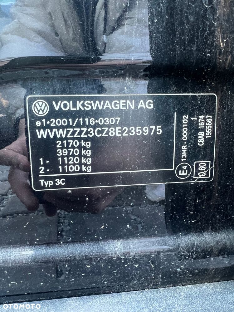 Volkswagen Passat - 8