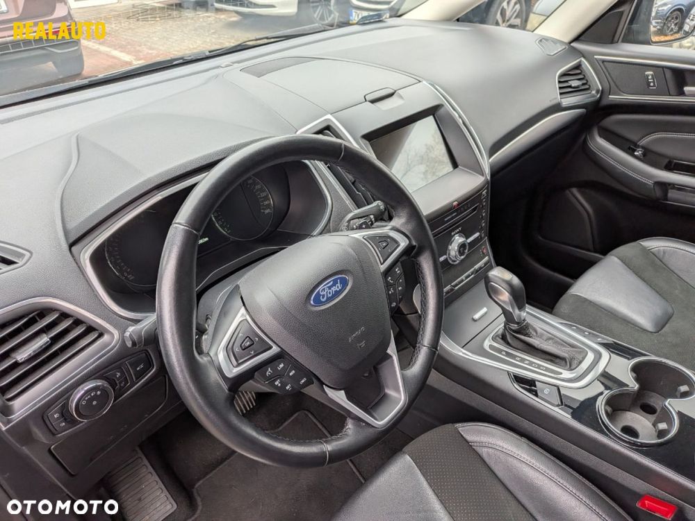 Ford Galaxy - 15