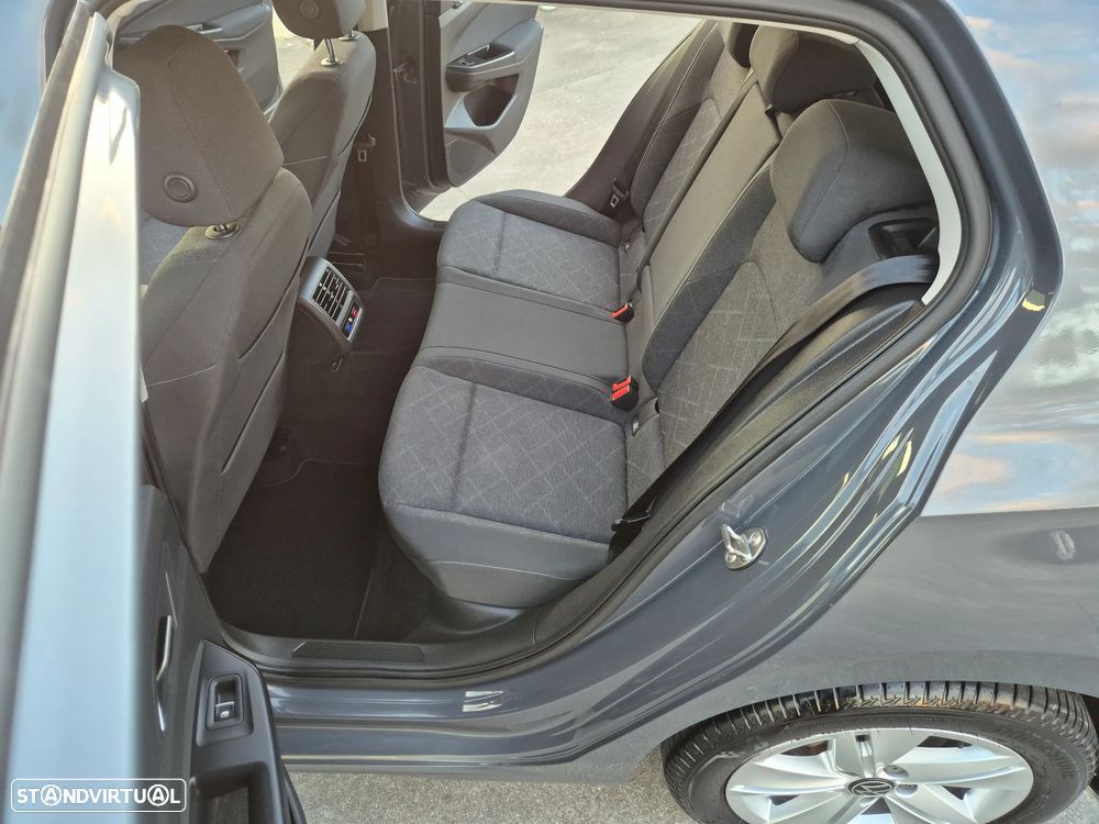 VW Golf 2.0 TDI Life - 34