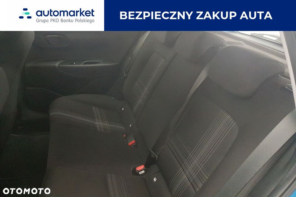 Hyundai i20 1.2 Pure - 11