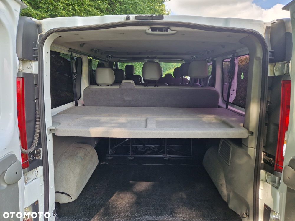 Opel Vivaro - 9