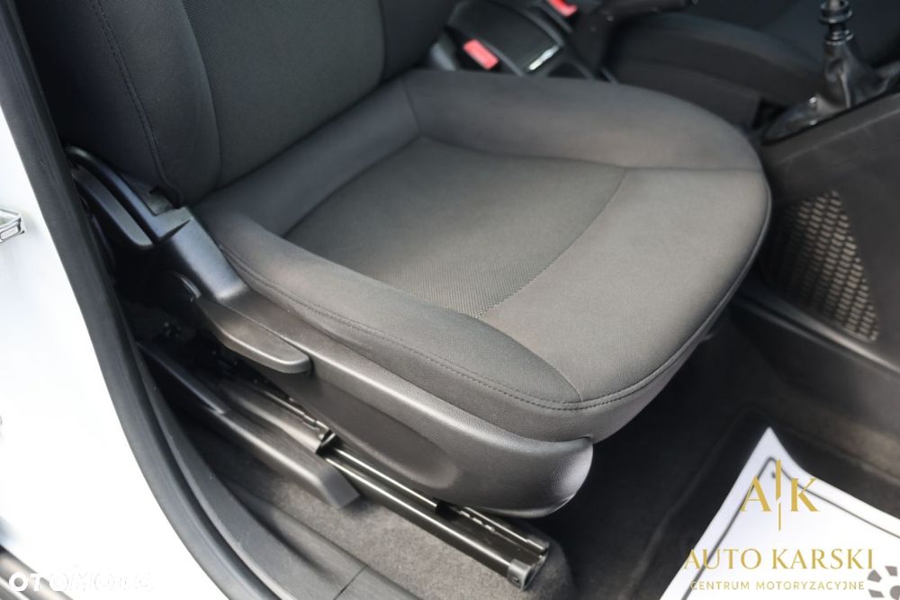 Chevrolet Orlando - 39