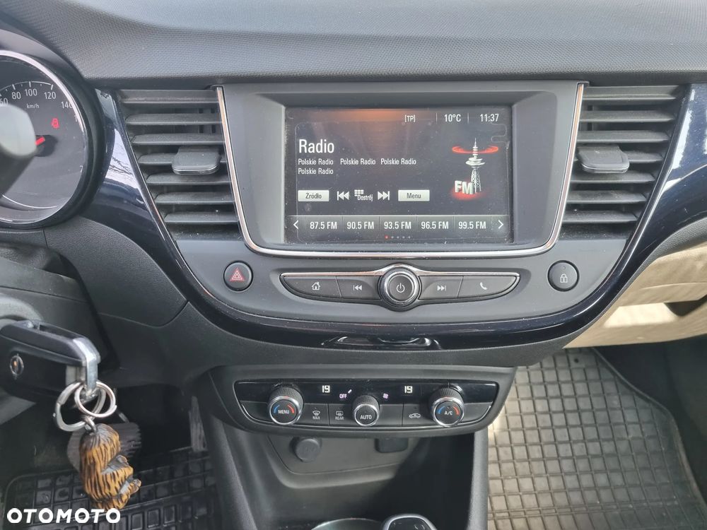 Opel Crossland X 1.2 T GPF Enjoy S&S - 17