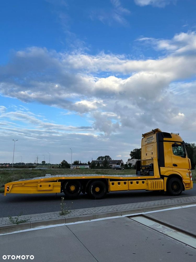 Mercedes-Benz Actros - 5