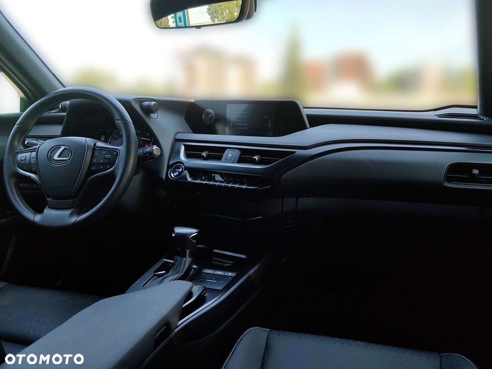 Lexus UX 250h GPF F Impression 2WD - 10