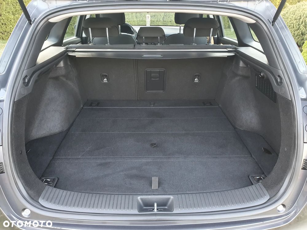 Hyundai i30 1.4 T-GDI DCT Premium - 24