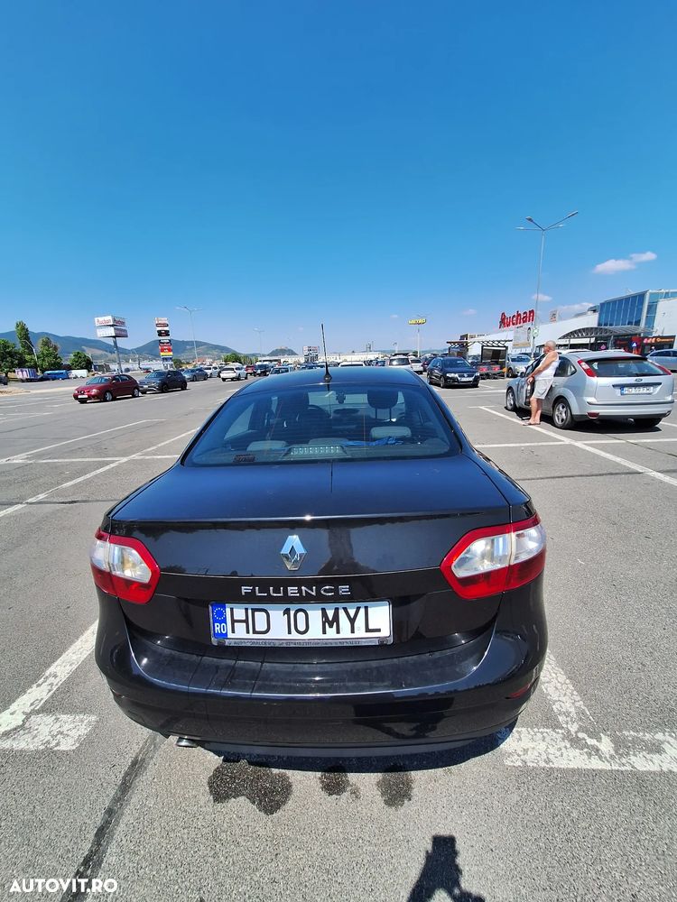 Renault Fluence 1.6 16V Privilege - 6