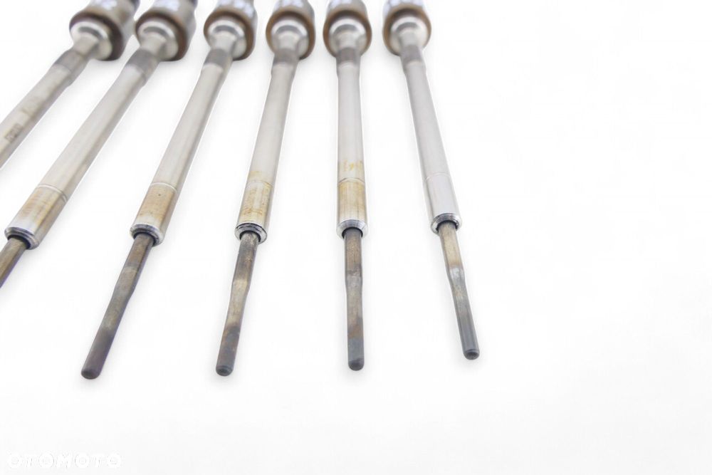 Świeca Żarowa OPEL INSIGNIA A ASTRA J 2.0 CDTI 55579436 - 3