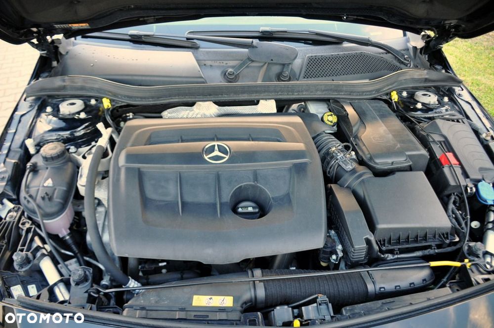 Mercedes-Benz Klasa A 180 CDI AMG Line - 39