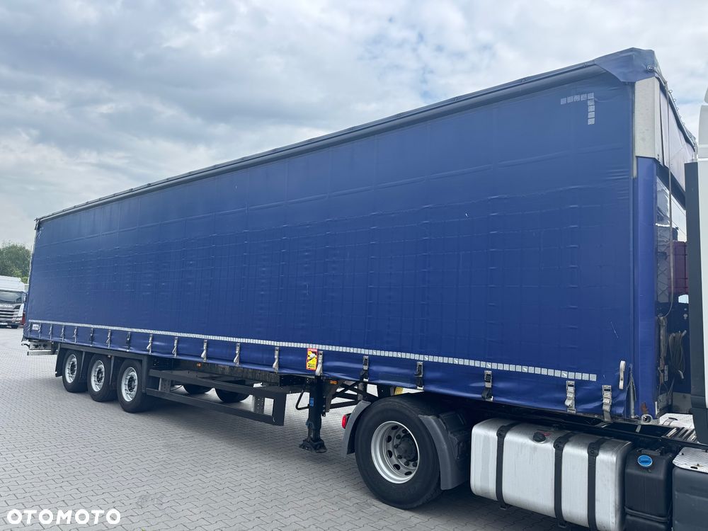 Schmitz Cargobull FIRANKA VARIOS MAŁO UŻYWANA - 2