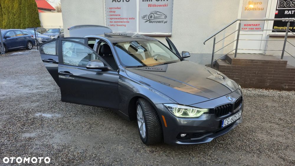 BMW Seria 3 320i Edition M Sport Shadow - 22
