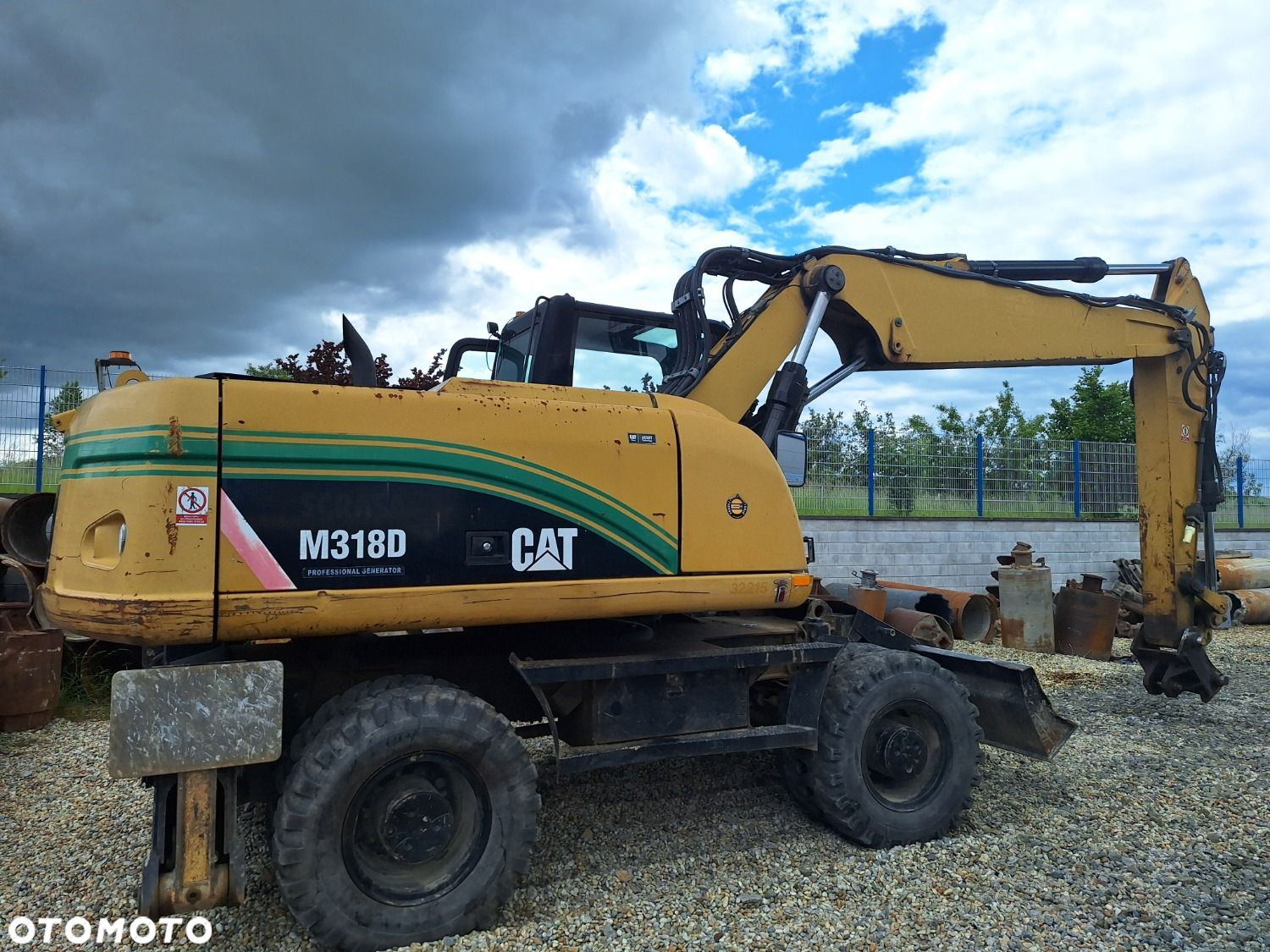 Caterpillar M318D 4X4 - 4