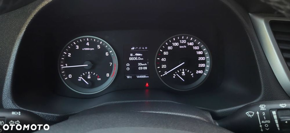 Hyundai Tucson blue 1.6 GDi 2WD Passion - 28