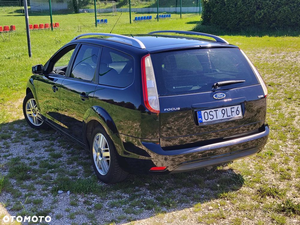 Ford Focus 1.6 TDCi Ambiente - 8