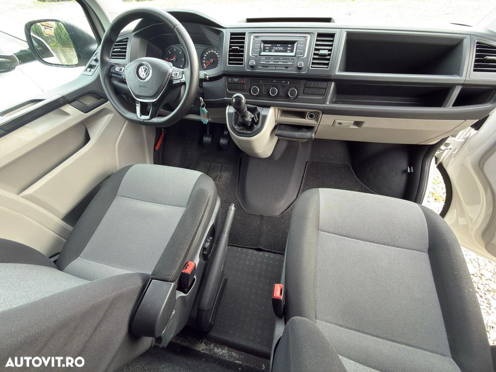 Volkswagen Transporter - 2