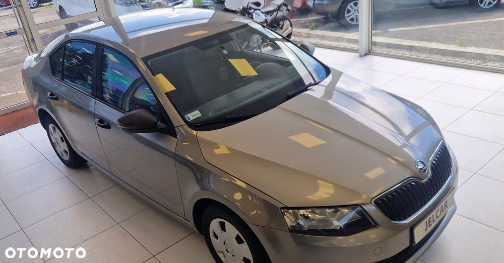 Skoda Octavia 1.6 TDI Edition - 4