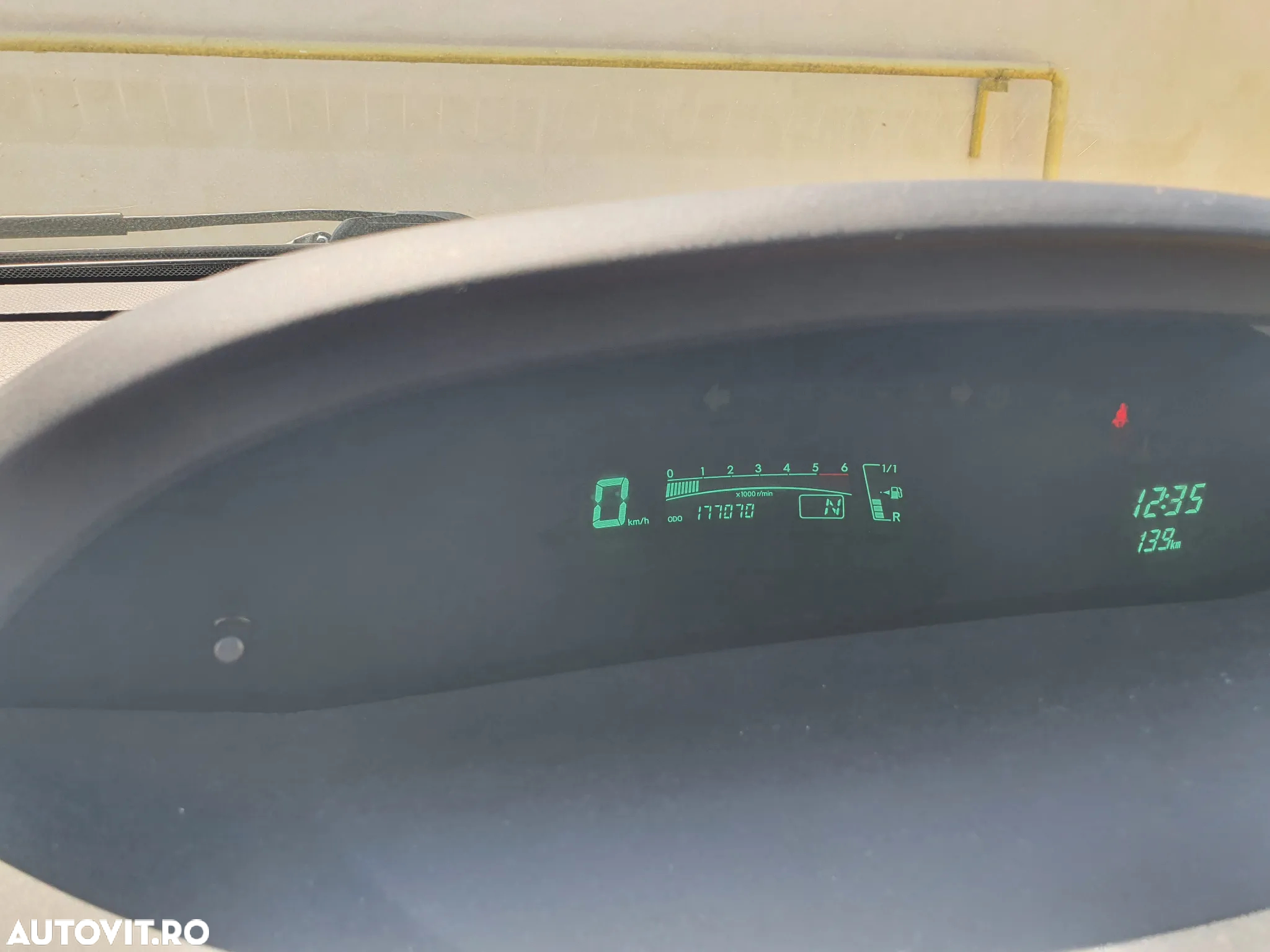 Toyota Yaris - 7