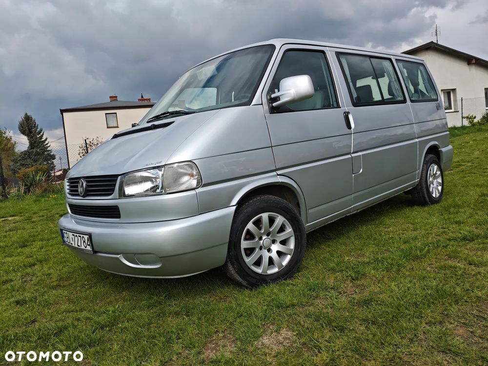 Volkswagen Multivan - 20
