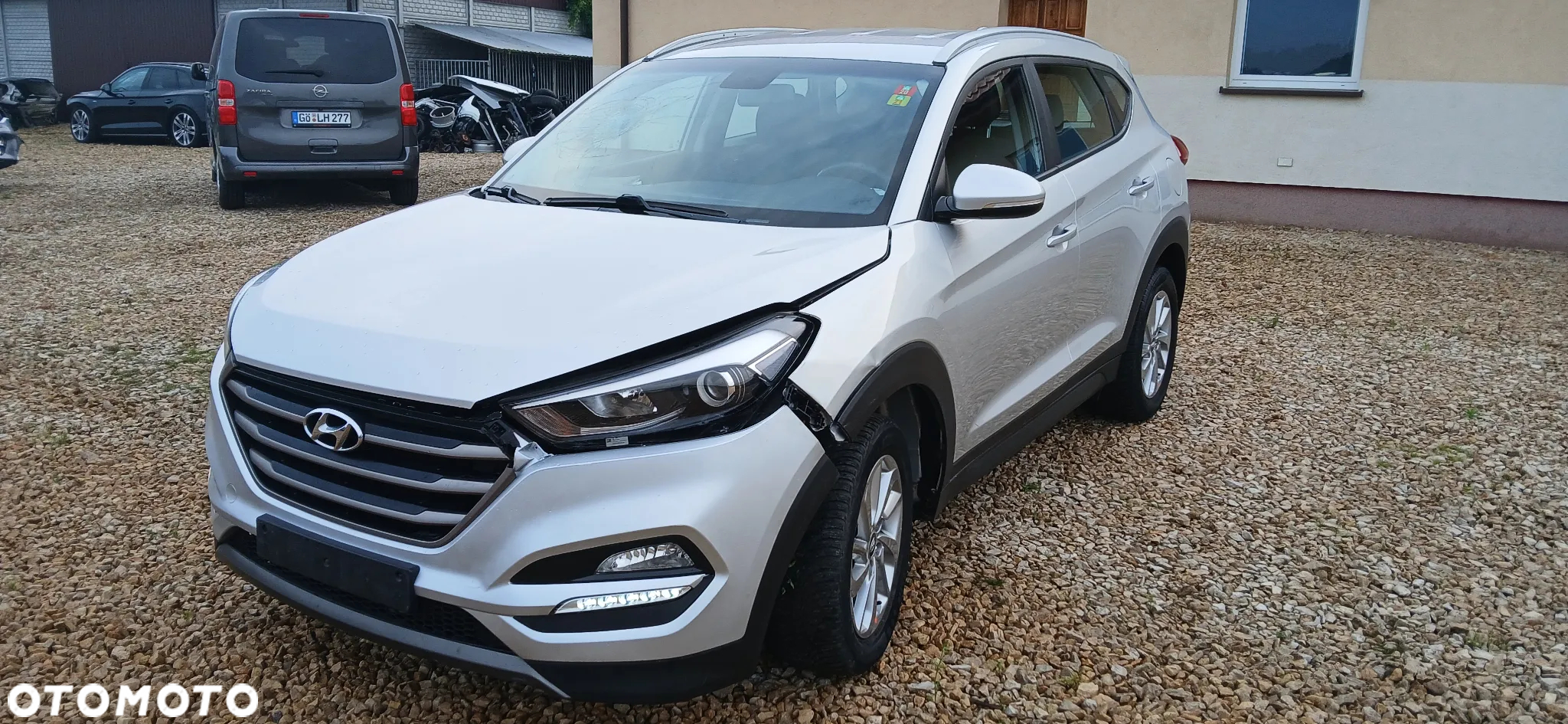 Hyundai Tucson 1.7 CRDI BlueDrive Comfort 2WD - 4