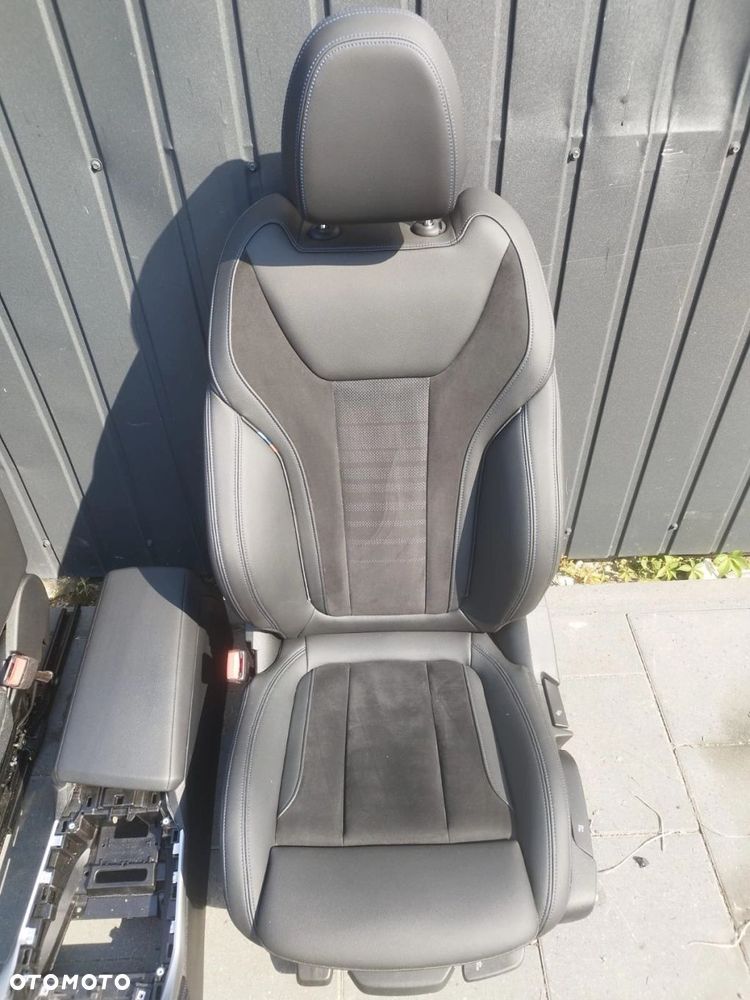FOTELE TAPICERKA BMW 4 G26 SPORTY ALCANTARA MANUAL GRZANE M-PAKIET - 4