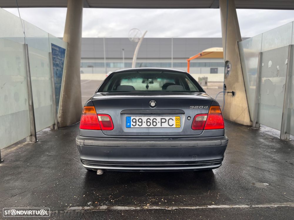 BMW 320 d - 6
