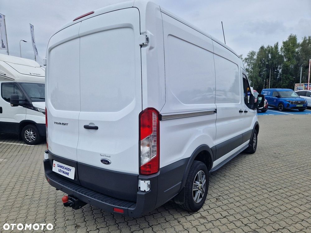 Ford transit Trend - 5