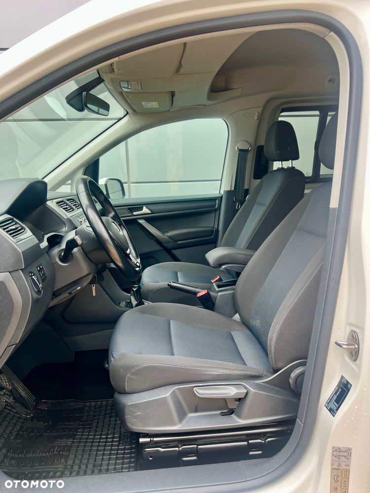 Volkswagen Caddy - 26