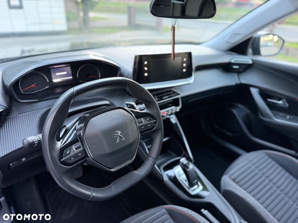 Peugeot 2008 PureTech 130 EAT8 Active - 23