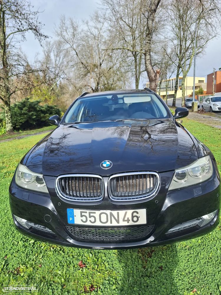 BMW 318 d Sport Line - 3