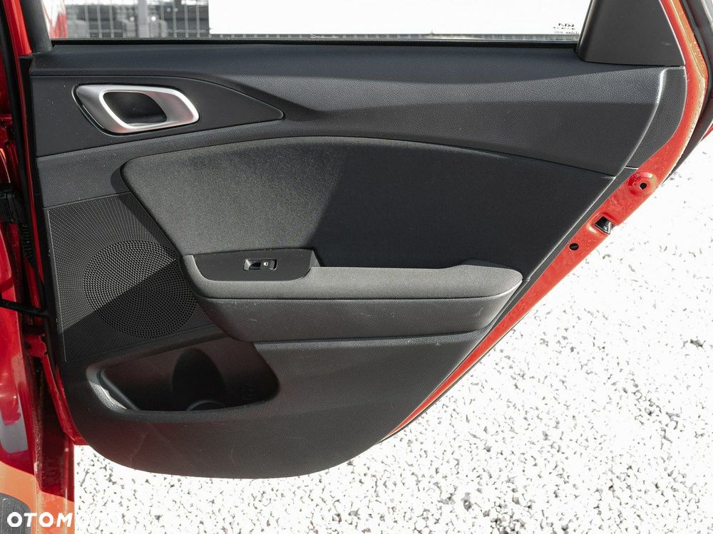 Kia Ceed 1.5 T-GDI M DCT - 26