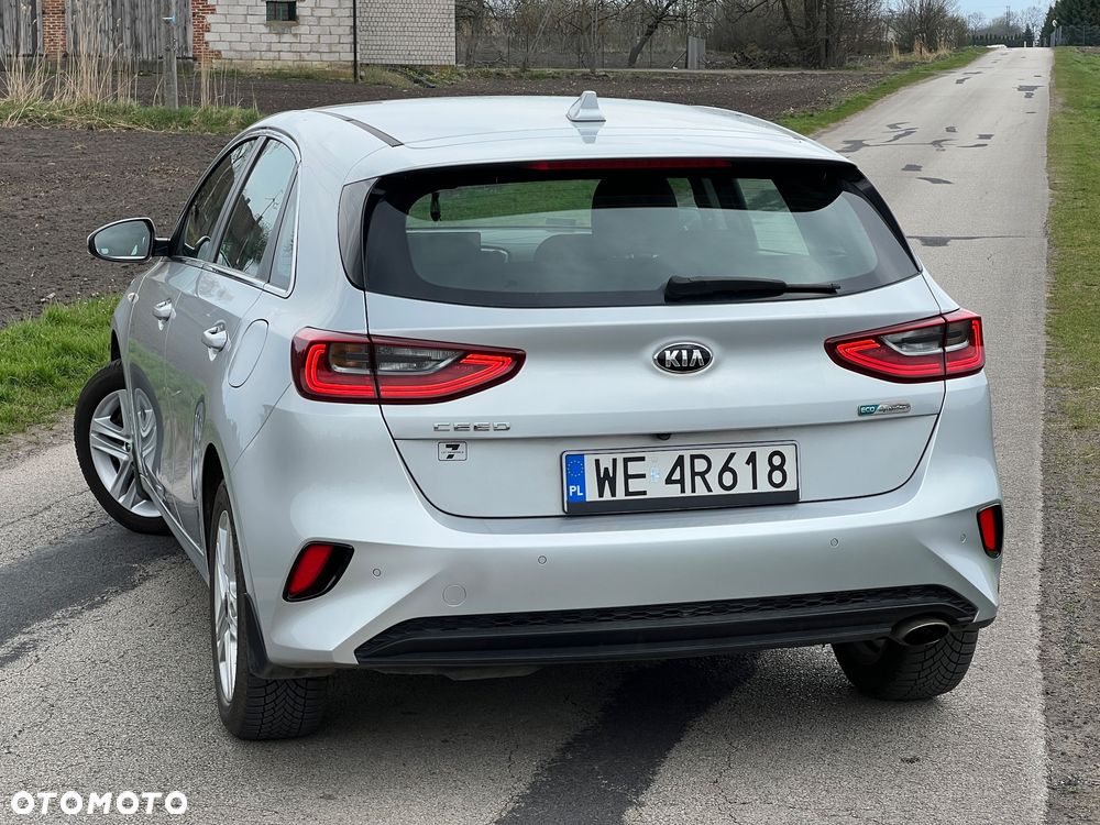 Kia Ceed - 7