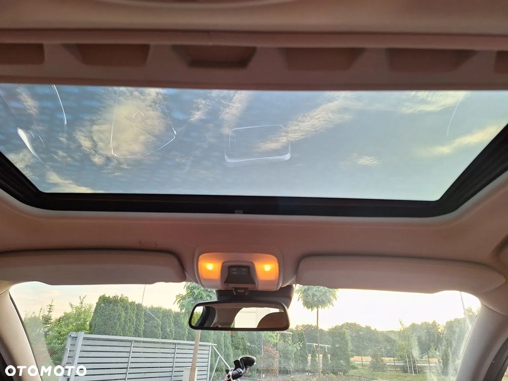 Volvo V60 T3 Momentum - 23