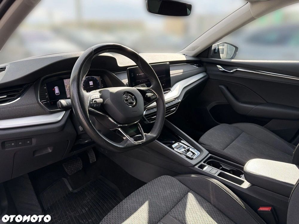 Skoda Octavia 2.0 TDI Style DSG - 11