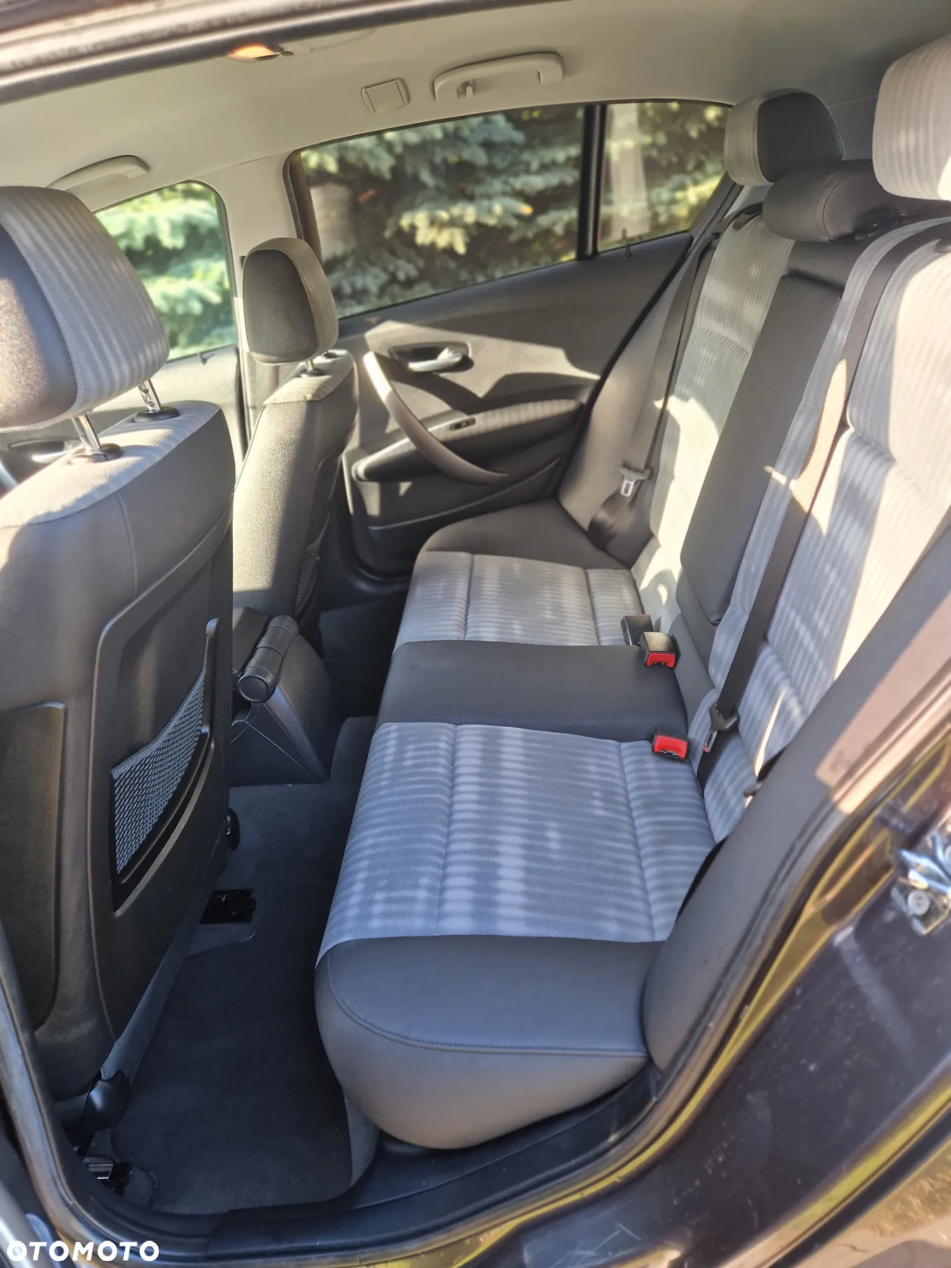 BMW Seria 1 120i - 15