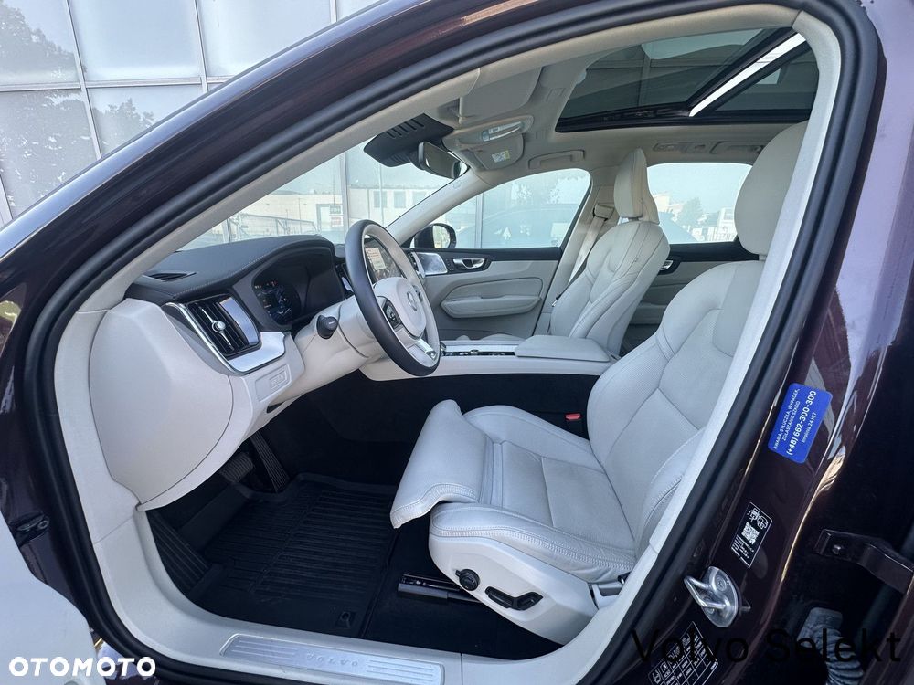 Volvo XC 60 - 30