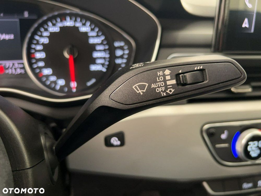 Audi A4 Limousine - 26