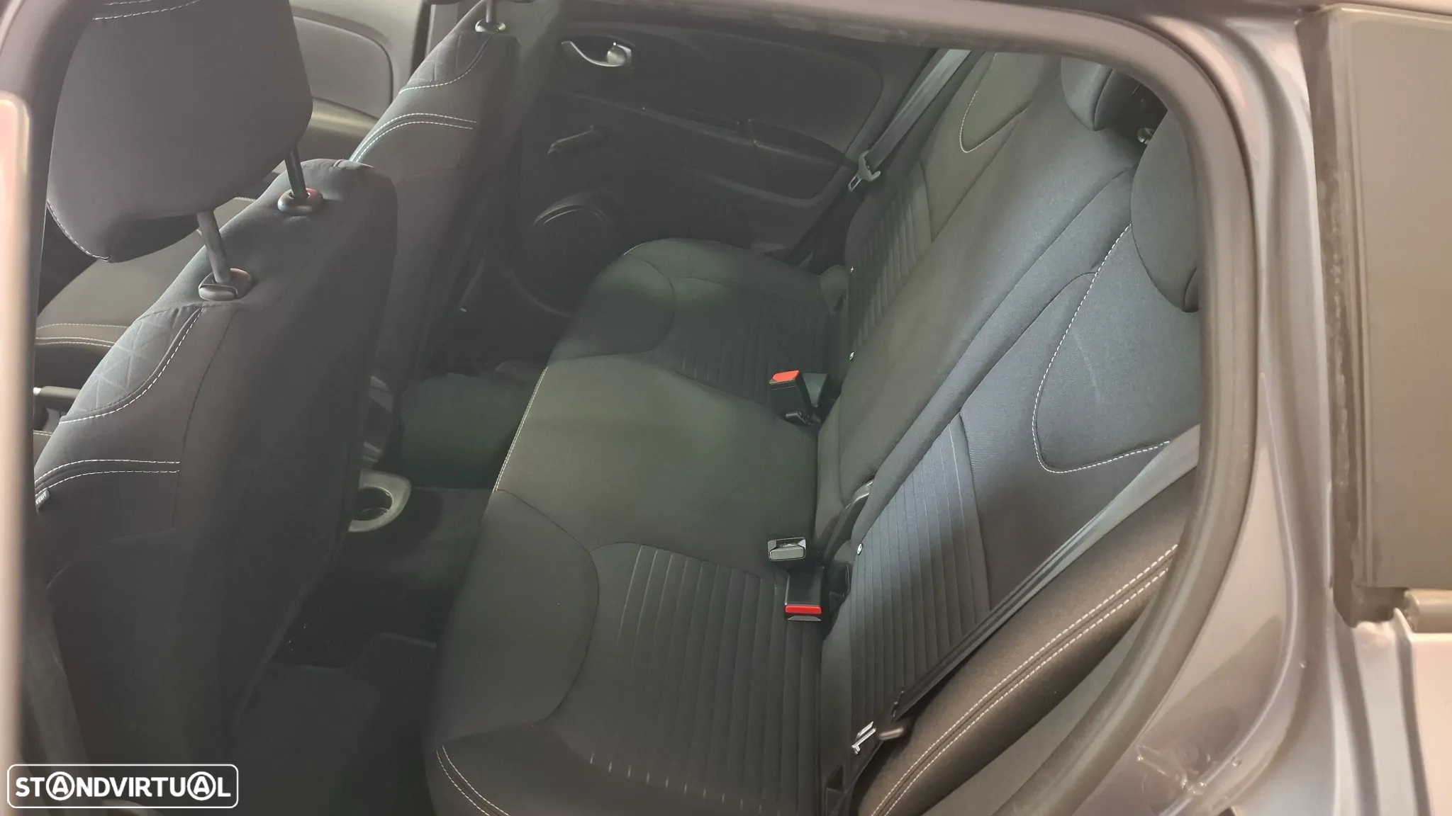 Renault Clio Sport Tourer 0.9 TCE Limited - 18